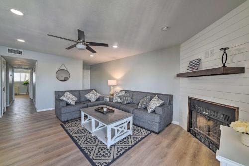 Apartamento Chic Waterfront Condo With Private Boat Slip!