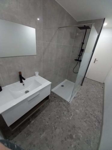 Apartamento Gm G�te Neuf Et Tout Confort
