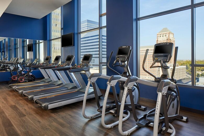Sheraton Clayton Plaza Hotel