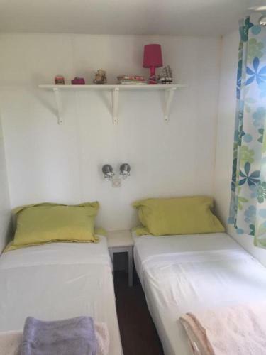 Mobil Home Climatis�, Bord De Mer Macinaggio