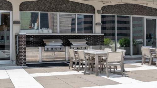 Cozysuites Gorgeous 1br 1ba Apartment Downtown