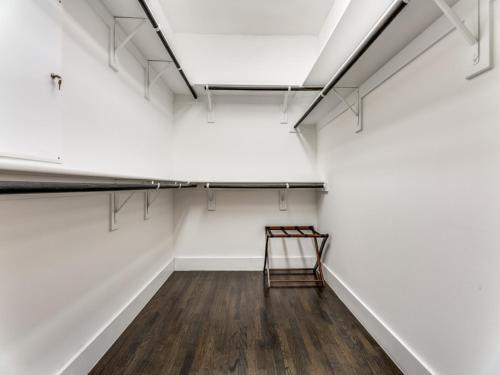 Cozysuites Uptown 3br King Beds Rooftop Deck Skyline View