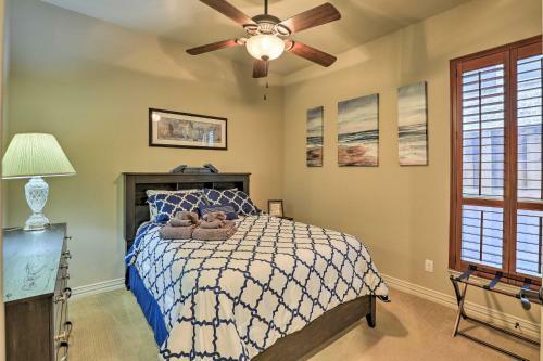 Chic Family-friendly Home In Irving With Yard!