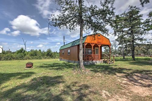 Plantersville Cabin On 50 Acres With Pond!