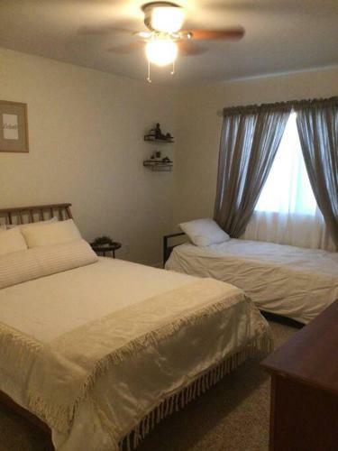 Apartamento Charming 2 - Bedroom Rental With Patio
