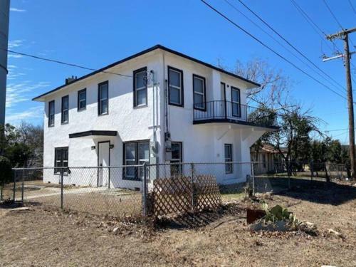 New Braunfels Sunset Home