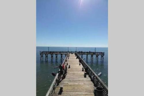 Coastal Breeze Unplugged