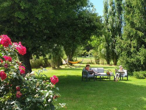 Bed & Breakfast Chambres Et Table D'h�tes "la Pastorale Gourmande"