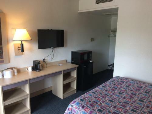 Motel 6 Raton