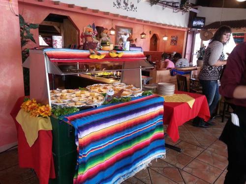 Hotel Americas Best Value Inn Raton Sands