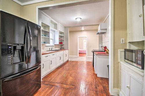 Pet-friendly Houston Home Less Than 2 Mi To Downtown!