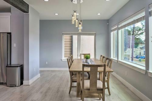 Sleek Luxurious Houston Retreat - 1 Mi To Downtown