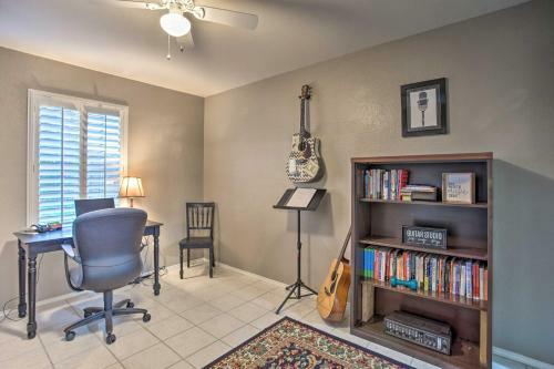 Charming Home With Yard, 25 Mi To Dtwn Dallas!
