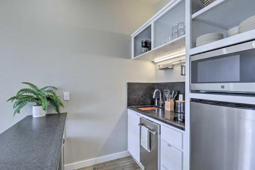 Inviting San Marcos Apartment With Washer And Dryer