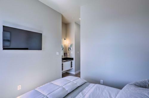 Apartamento Sleek, Newly Updated Downtown San Marcos Apt!