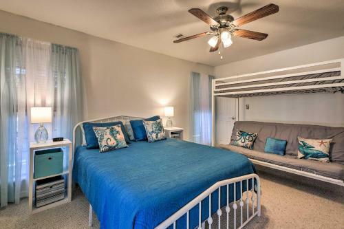 Seabrook Retreat With Wraparound Deck And Patio!