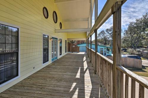 Seabrook Retreat With Wraparound Deck And Patio!