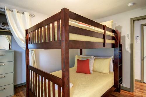 Rockport Escapes - Pier Heaven 6031abc
