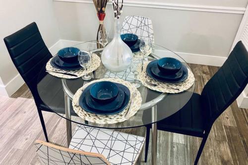 Luxury Apartment Walkable To Towncenter 2bed