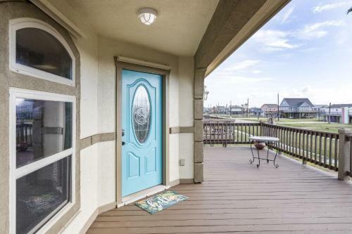 New Stunning Beach House With Grill&views