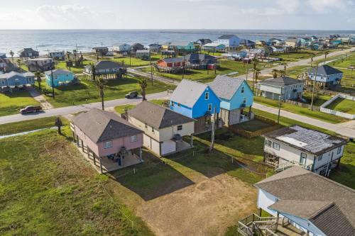 New Stunning Beach House With Grill&views