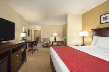 Hotel Country Inn And Suites Minot