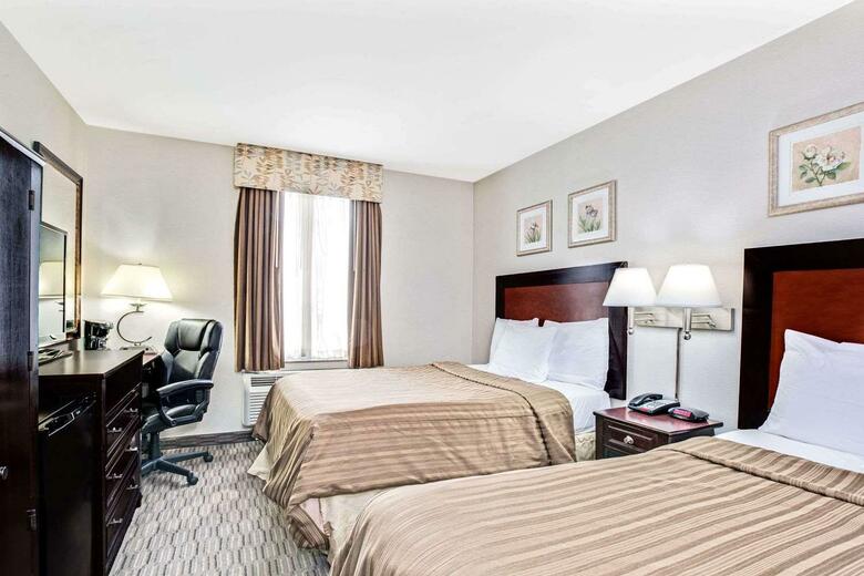 Hotel Days Inn - Long Island City