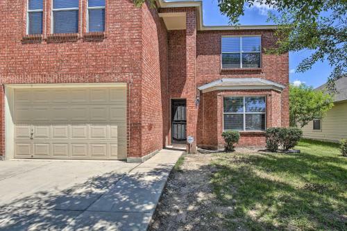 Spacious San Antonio Retreat - 9 Mi To Usta!