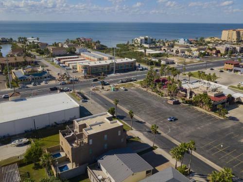 2-level Townhome With Rooftop Patio - Esperanza Villas 4