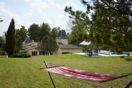 Manor House La Tour D'arm�ne