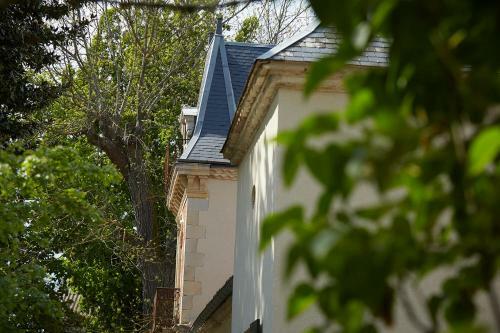 Manor House La Tour D'arm�ne