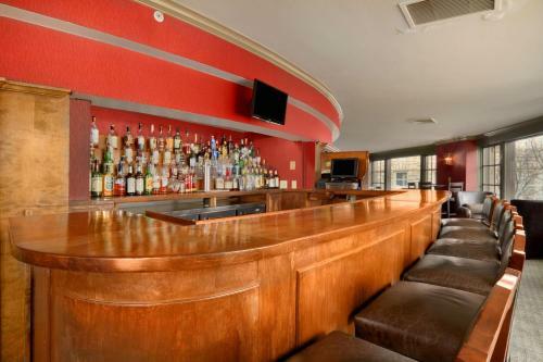 Elms Hotel And Spa