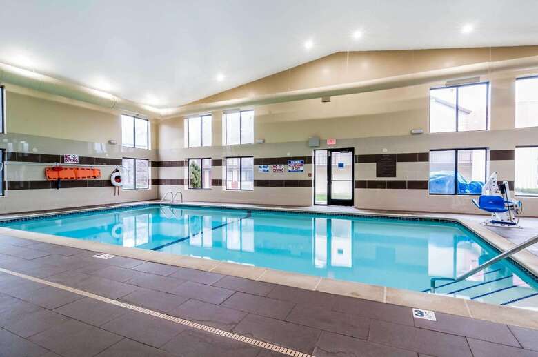 Hotel Comfort Inn & Suites University South