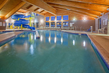 Hotel Americinn Lodge & Suites Munising