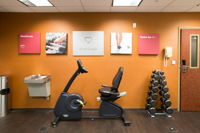 Hotel Comfort Suites Grand Rapids South