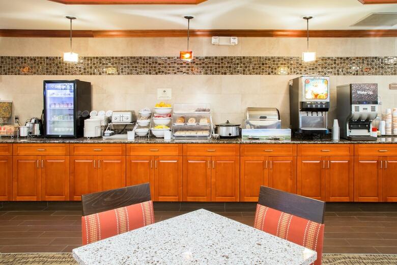 Hotel Comfort Suites Grand Rapids South