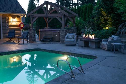Luxury Home With Backyard Oasis - Near Seattle!