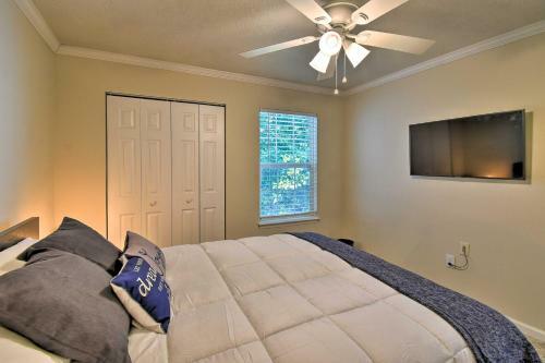 Virginia Beach Townhouse - 2 Mi To Boardwalk!