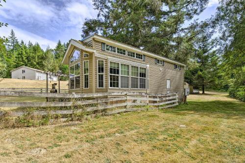 Cozy Gig Harbor Cottage, 2 Mi To Case Inlet!