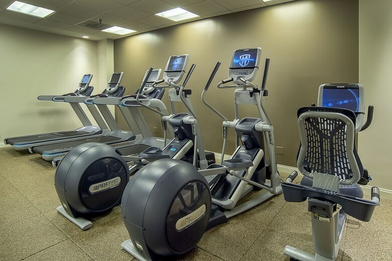 Hotel Doubletree By Hilton St. Louis At Westport