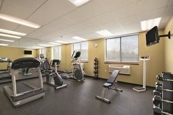 Hotel Wingate By Wyndham - Maryland Heights