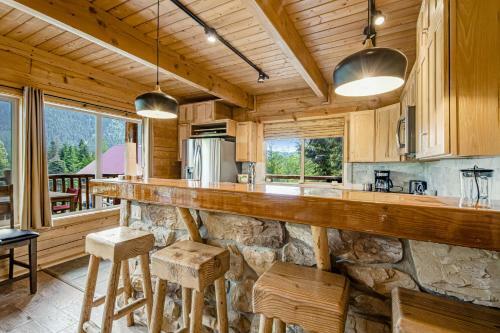 Log Cabin Luxury