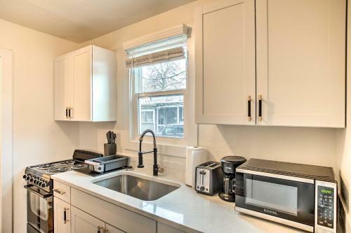 Apartamento Modern-chic Studio About 1 Mile To Dtwn Spokane!