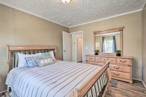 Quiet And Inviting Home With Grill Dogs Welcome!