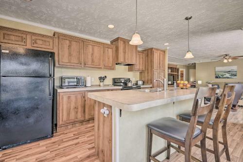 Quiet And Inviting Home With Grill Dogs Welcome!