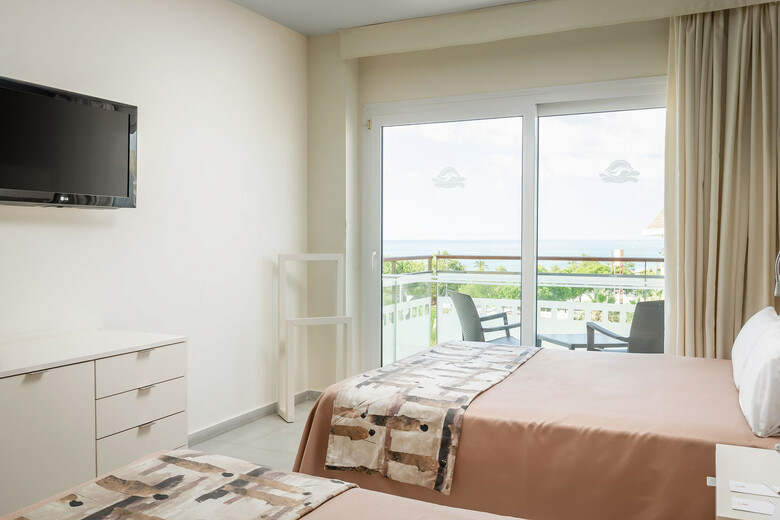 Hotel Alegria Caprici Verd