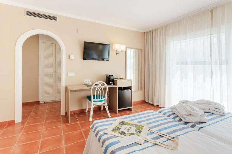 Hotel Dwo Les Palmeres
