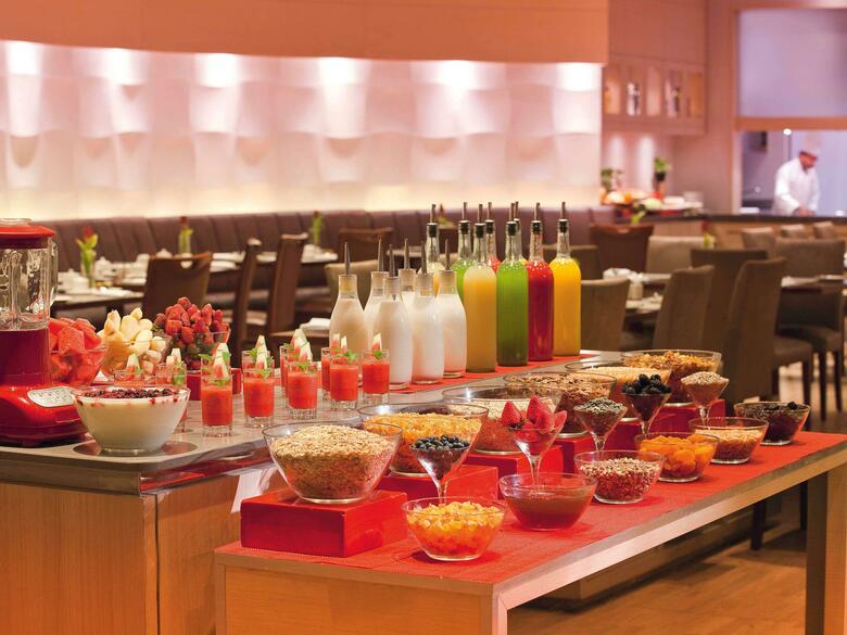 Hotel Moevenpick Bur Dubai