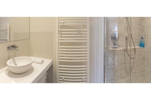 Apartamentos Les Suites De Catherine, La Si Calme