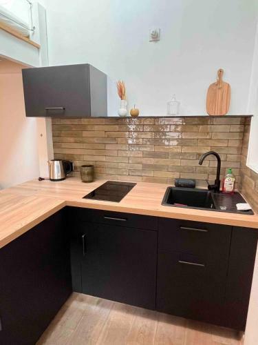 Apartamento Charmant Studio Place Commerce - Studio Commerce